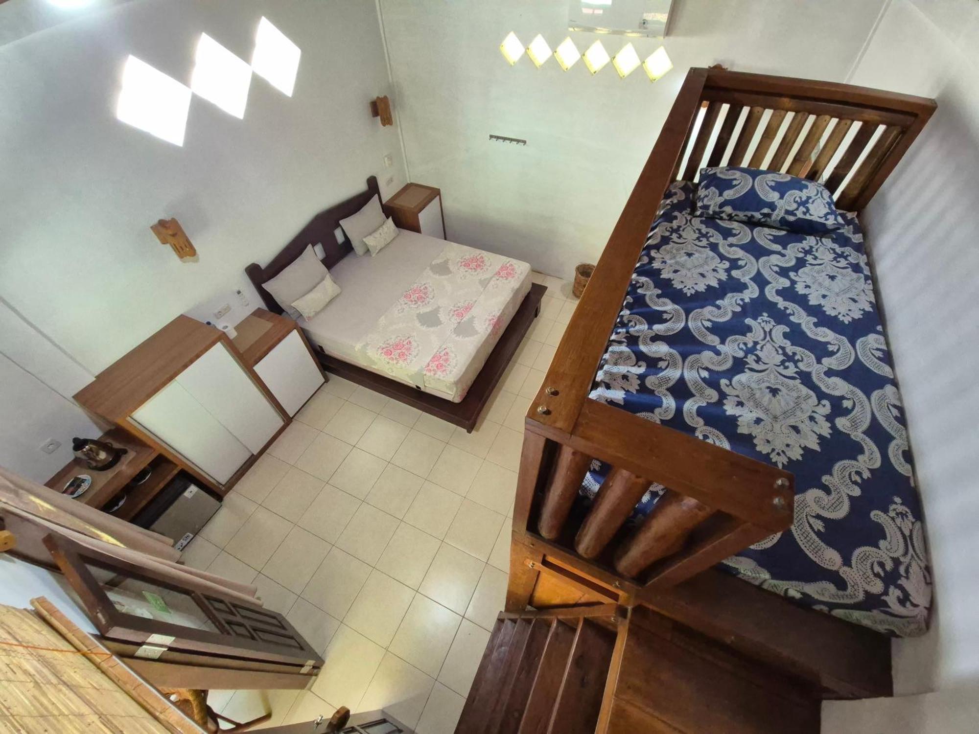 Sam's Bungalows Bukit Lawang Bagian luar foto